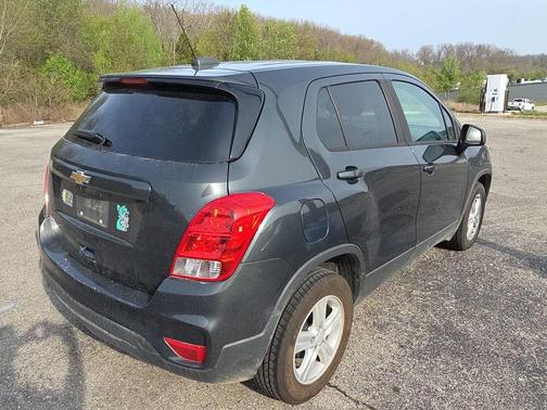 Nightfall Gray Metallic 2020 Chevrolet Trax LS