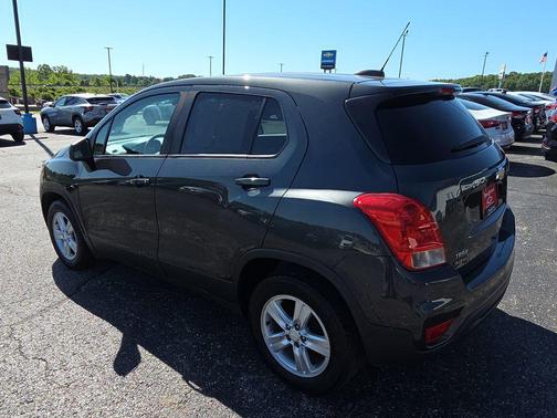 Nightfall Gray Metallic 2020 Chevrolet Trax LS