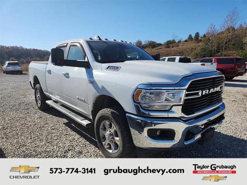 2020 RAM 2500 Big Horn Crew Cab 4X4 6'4' Box