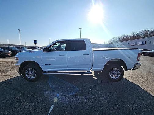 2020 RAM 2500 Big Horn Crew Cab 4X4 6'4' Box