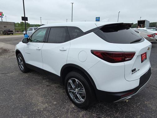 Summit White 2025 Chevrolet Blazer 2LT