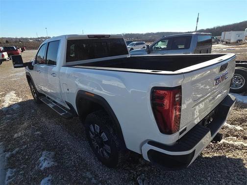 2025 GMC Sierra 2500 Denali