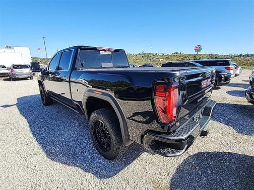 2023 GMC Sierra 2500 Denali