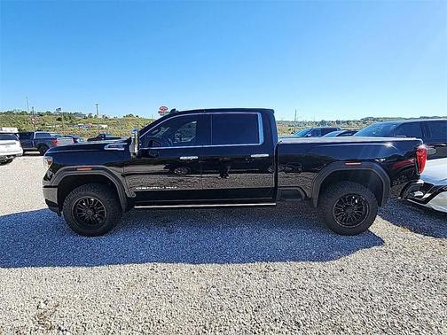 2023 GMC Sierra 2500 Denali