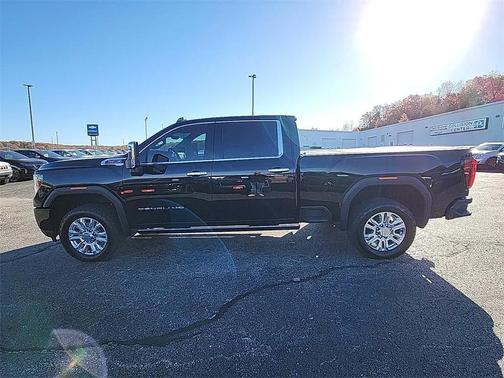 2023 GMC Sierra 2500 Denali