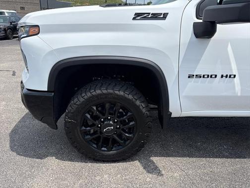 2025 Chevrolet Silverado 2500 LT