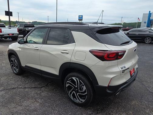 White Sands 2026 Chevrolet Trailblazer RS