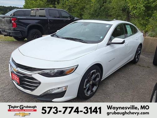 Summit White 2023 Chevrolet Malibu FWD 1LT