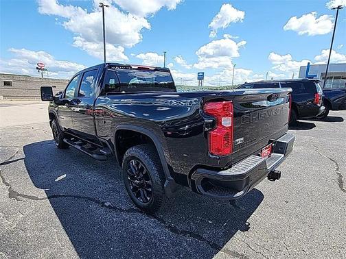 2025 Chevrolet Silverado 2500 Custom