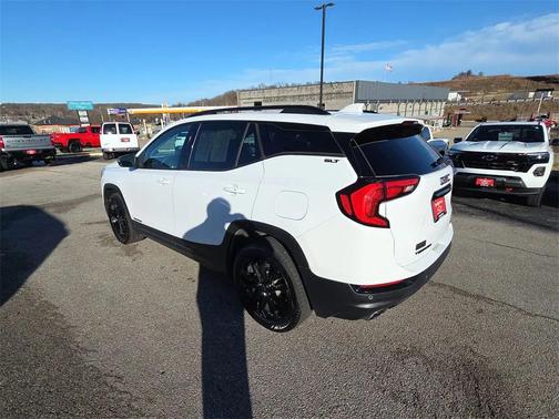 2020 GMC Terrain SLT