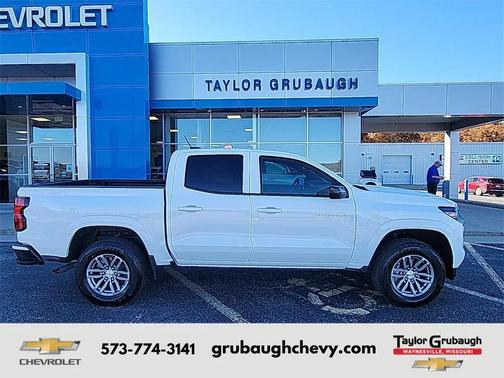 2025 Chevrolet Colorado WT