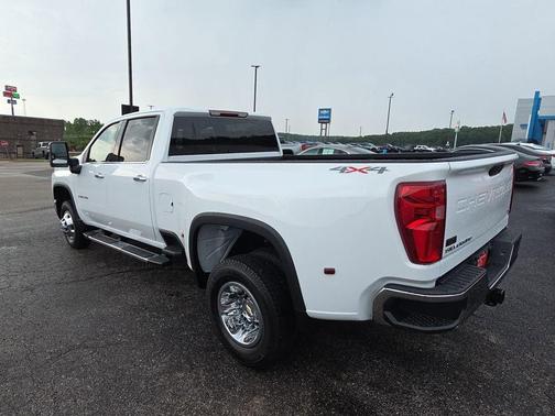 Summit White 2026 Chevrolet Silverado 3500 LTZ
