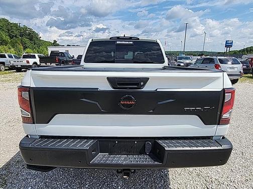 2022 Nissan Titan PRO-4X