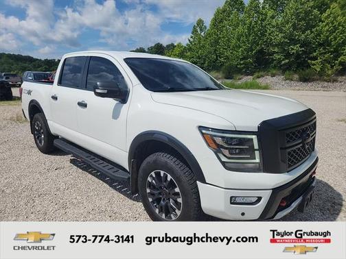 2022 Nissan Titan PRO-4X