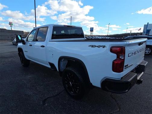 2026 Chevrolet Silverado 2500 Custom