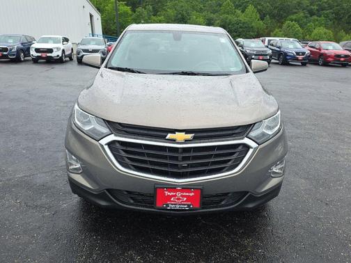 Pepperdust Metallic 2018 Chevrolet Equinox LT