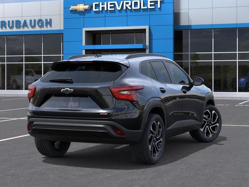 Mosaic Black Metallic 2026 Chevrolet Trax FWD 2RS