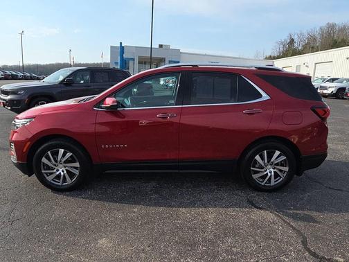 Radiant Red Tintcoat 2024 Chevrolet Equinox Premier w/1LZ