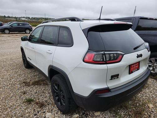 2023 Jeep Cherokee Altitude