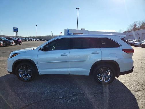 2017 Toyota Highlander Limited