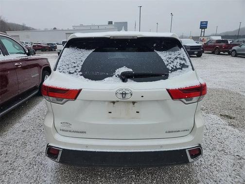 2017 Toyota Highlander Limited
