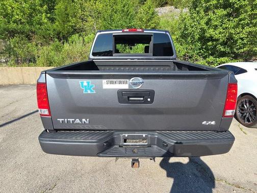 2015 Nissan Titan SL