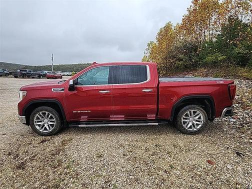 2022 GMC Sierra 1500 SLT