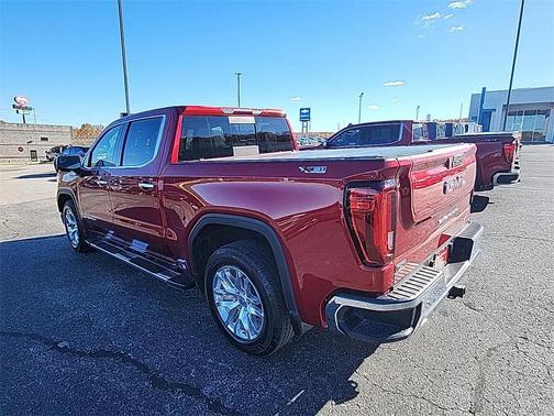 2022 GMC Sierra 1500 SLT