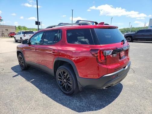2022 GMC Acadia FWD SLT