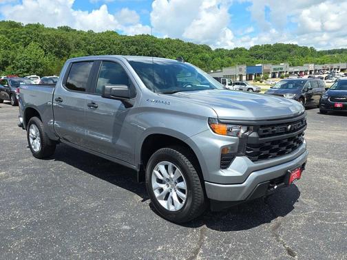 Sterling Gray Metallic 2026 Chevrolet Silverado 1500 Custom