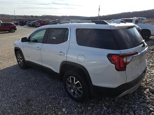 2023 GMC Acadia AWD SLT