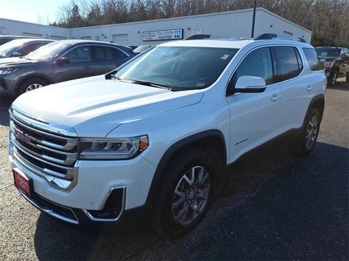 2023 GMC Acadia AWD SLT