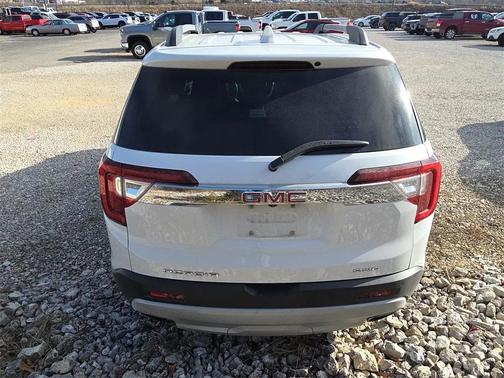 2023 GMC Acadia AWD SLT