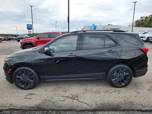 2022 Chevrolet Equinox FWD RS