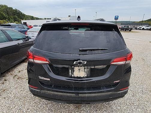 2022 Chevrolet Equinox FWD RS