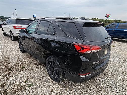 2022 Chevrolet Equinox FWD RS