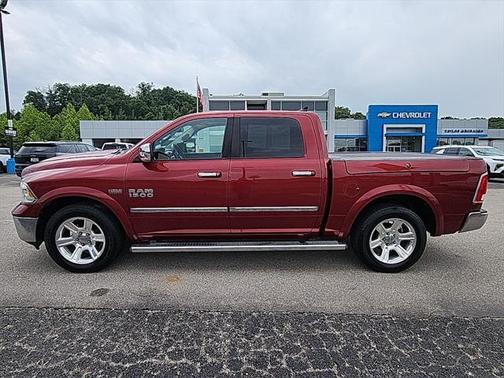 2015 RAM 1500 Laramie