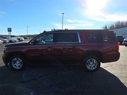 2018 Chevrolet Suburban LT