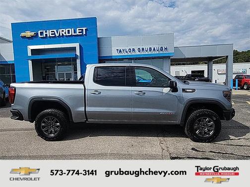 2025 GMC Sierra 1500 AT4X