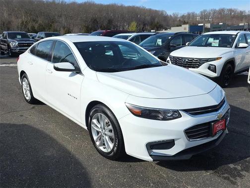 2017 Chevrolet Malibu 1LT