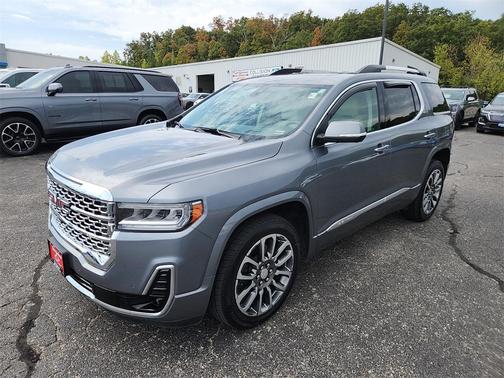 2020 GMC Acadia Denali