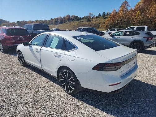 2025 Honda Accord Hybrid Touring