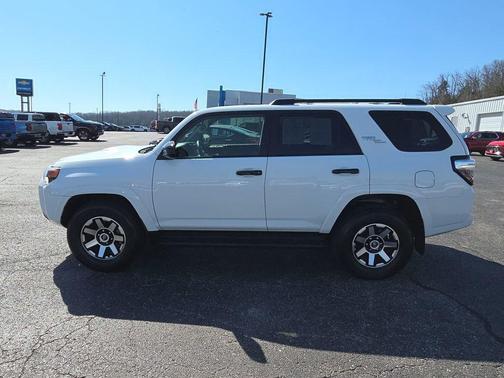 Ice Cap 2023 Toyota 4Runner TRD Off Road