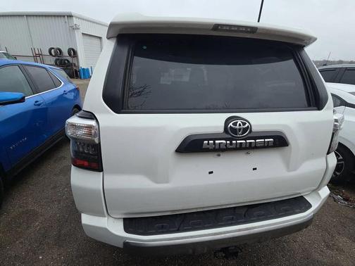 2023 Toyota 4Runner TRD Off Road