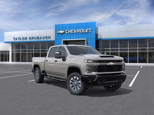 White Sands 2026 Chevrolet Silverado 2500 Custom
