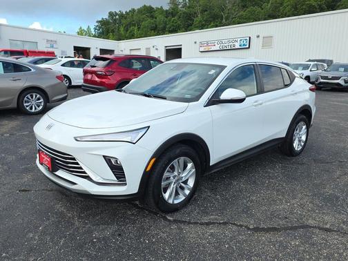 Summit White 2024 Buick Envista Preferred FWD