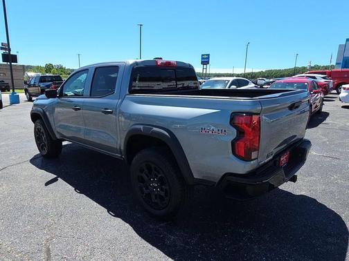 Sterling Gray Metallic 2026 Chevrolet Colorado Trail Boss