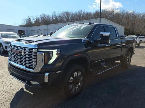 2024 GMC Sierra 2500 Denali