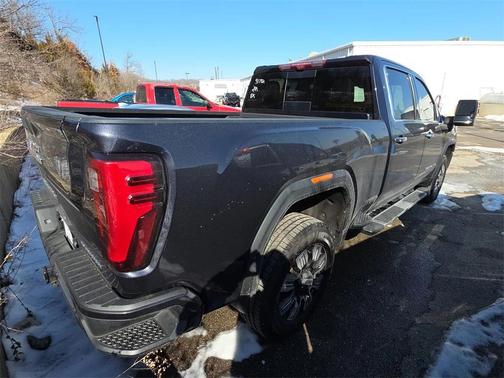 2024 GMC Sierra 2500 Denali