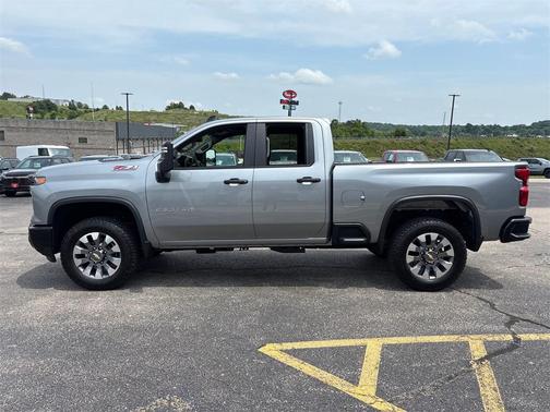 2025 Chevrolet Silverado 2500 Custom